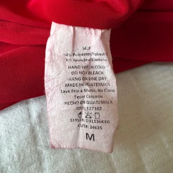 Fashion Nova red midi dress - Picture 6 of 6